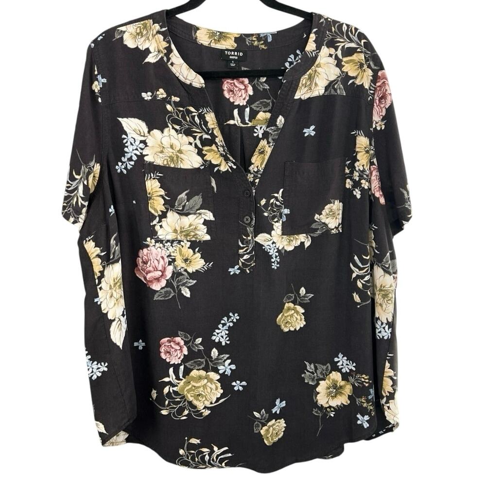 Torrid Harper Challis Floral Blouse Size 1